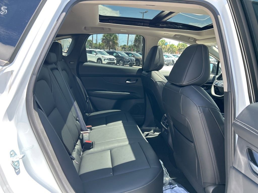 New 2025 Nissan Murano SL image 43