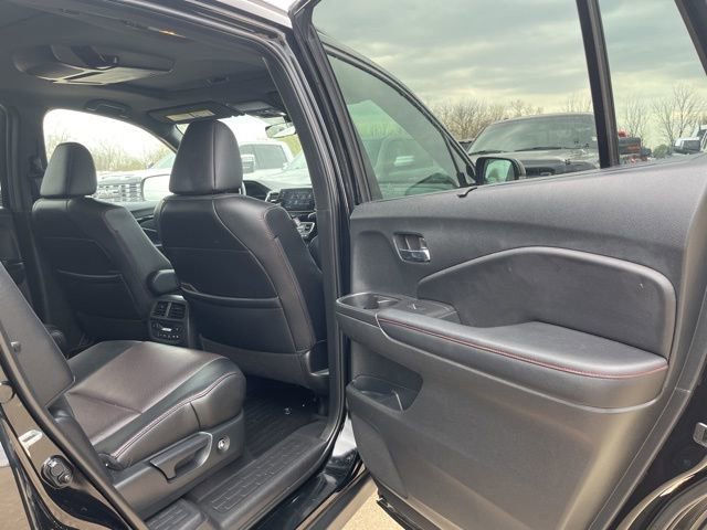 Used 2022 Honda Pilot Black Edition image 19
