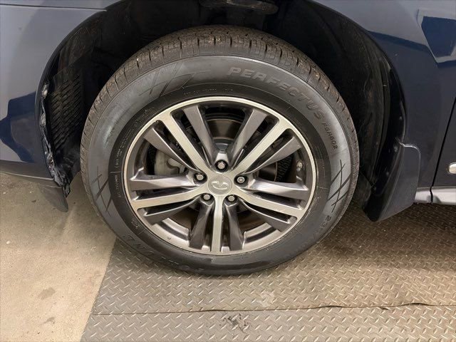 Used 2017 INFINITI QX60 AWD w/ Premium Plus Package image 42