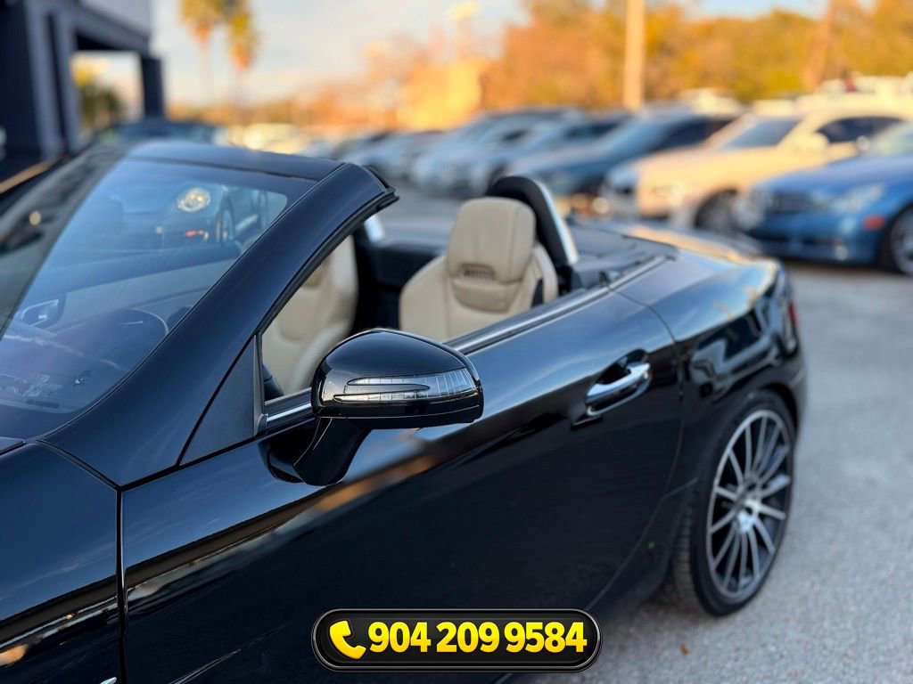 Used 2018 Mercedes-Benz SLC 300 image 11