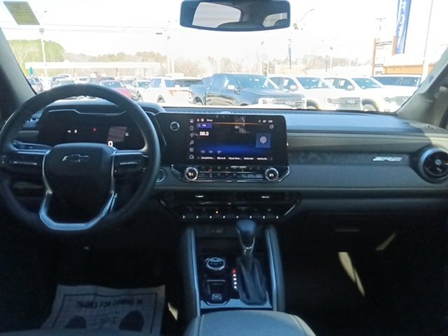 Used 2024 Chevrolet Colorado ZR2 w/ ZR2 Convenience Package III image 26