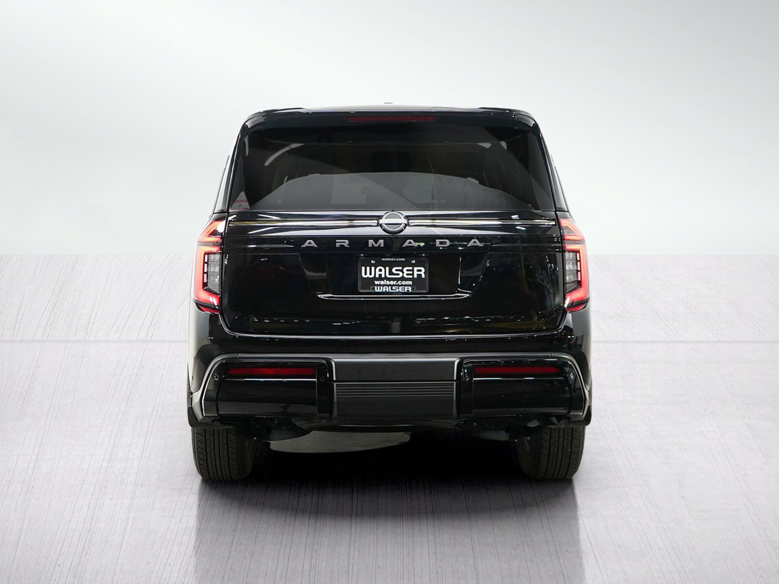 Used 2025 Nissan Armada SV AWD/4WD image 4