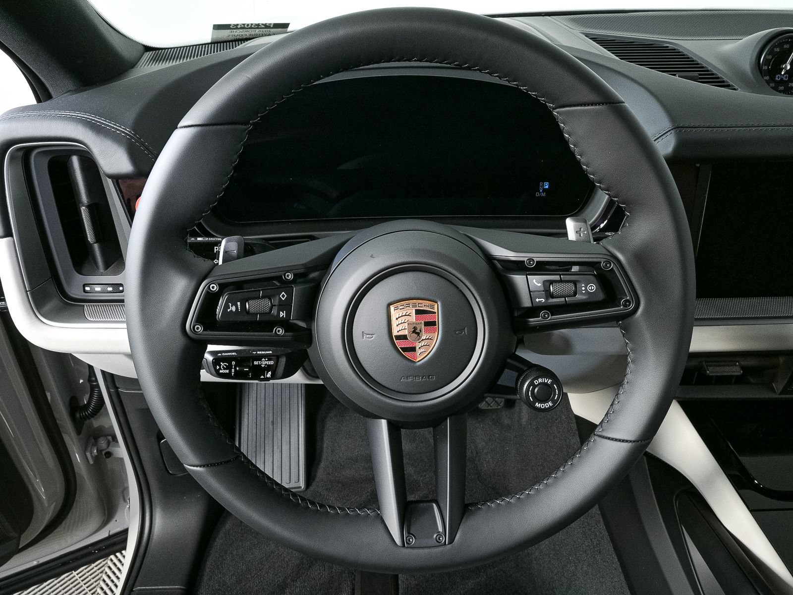 New 2026 Porsche Cayenne Coupe AWD/4WD image 9