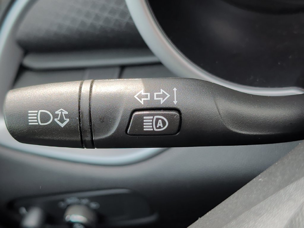 Used 2025 Chevrolet Malibu LT FWD image 44