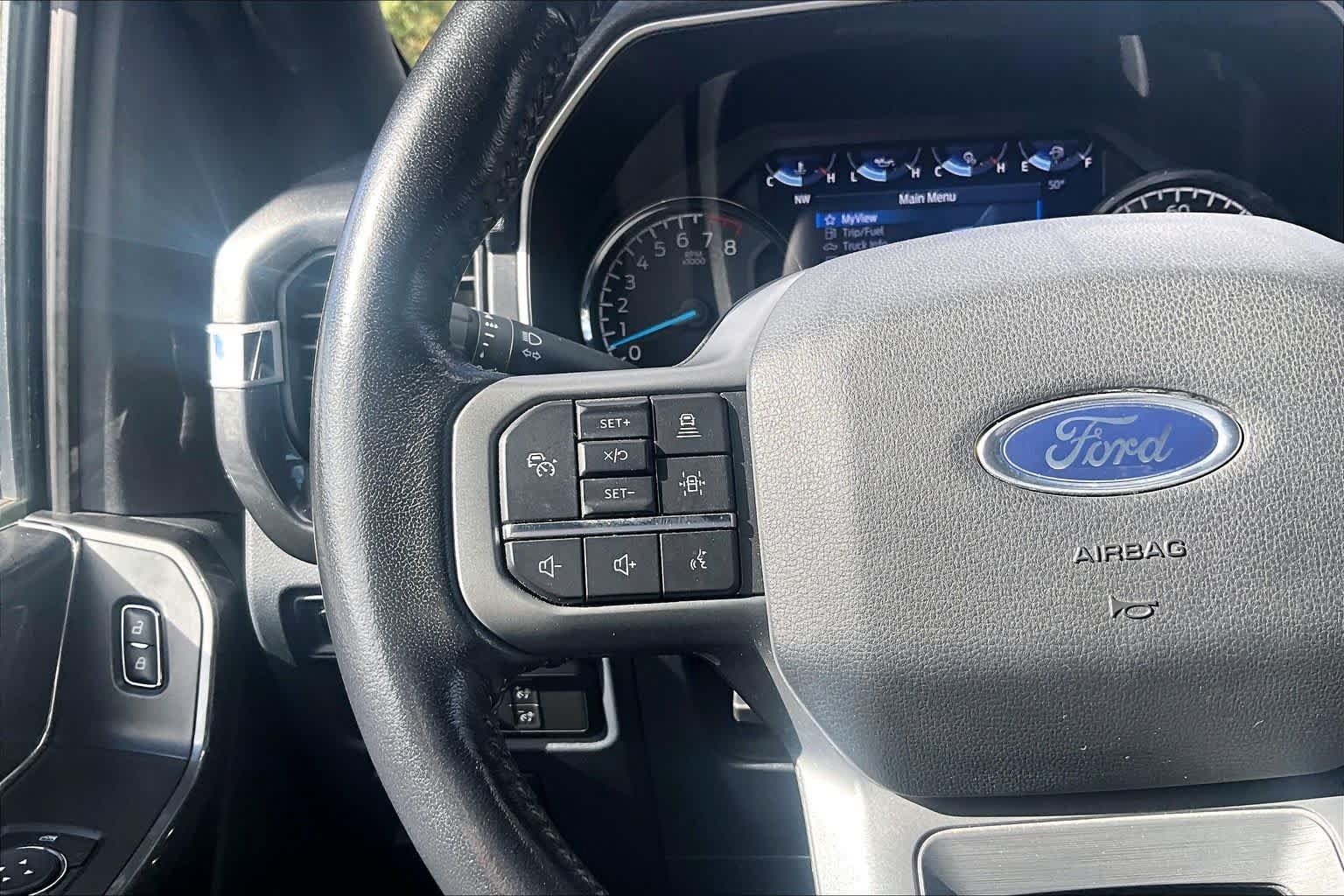 Used 2022 Ford F150 XLT w/ Equipment Group 302A High AWD/4WD image 24