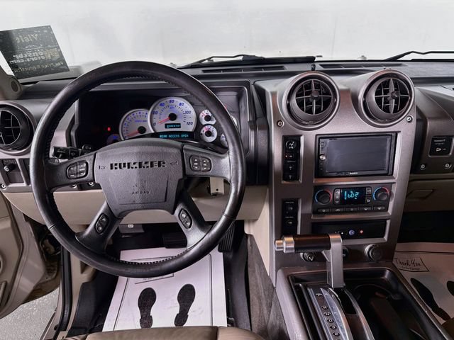 Used 2003 HUMMER H2 w/ Preferred Equipment Group AWD/4WD image 22
