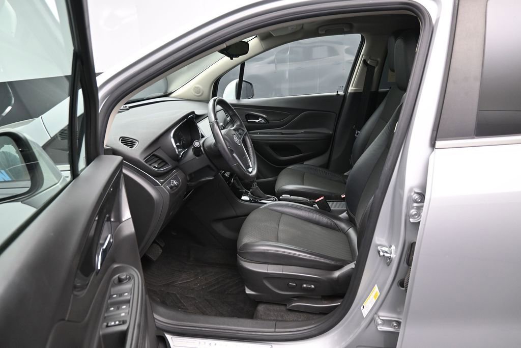 Used 2017 Buick Encore Preferred FWD image 9
