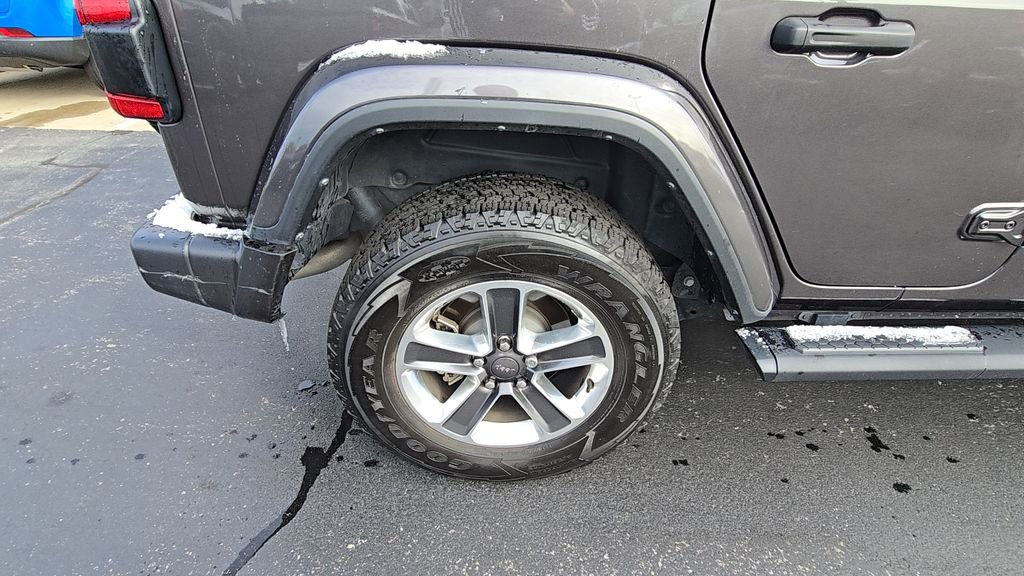 Certified 2021 Jeep Wrangler Unlimited Sahara image 10