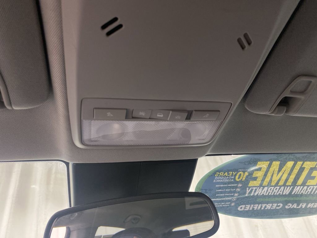 Certified 2022 Chevrolet Trax LT w/ Driver Confidence Package image 26