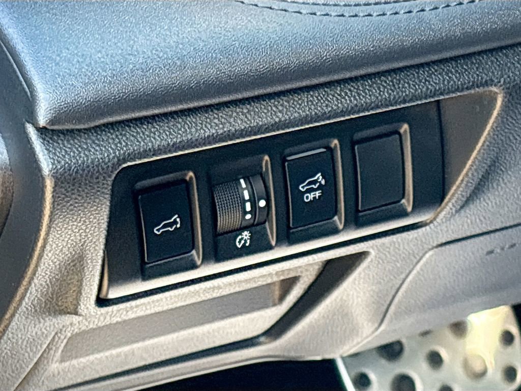 Used 2022 Subaru Outback Wilderness w/ Wilderness Package image 10