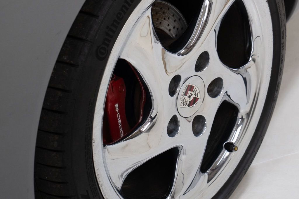 Used 2002 Porsche 911 Cabriolet image 60