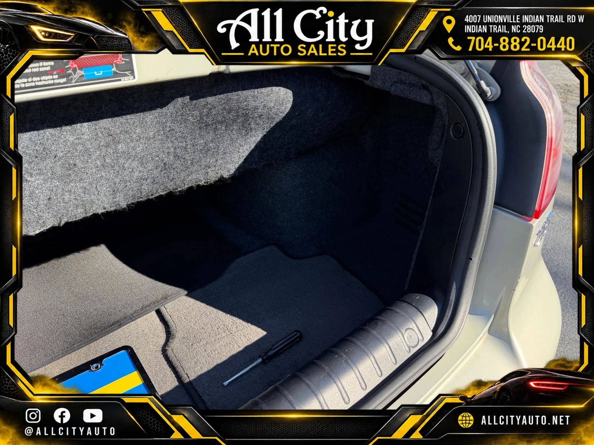 Used 2005 Saab 9-3 Arc FWD image 34