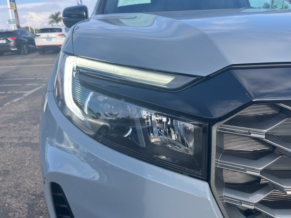 Used 2023 Honda Passport TrailSport image 34