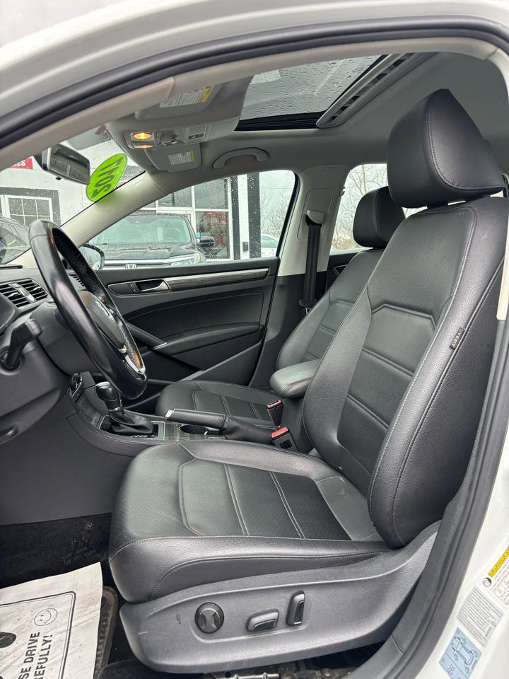 Used 2017 Volkswagen Passat 1.8T SE image 8