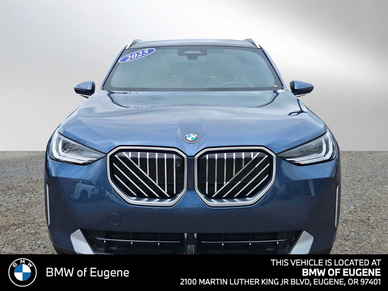 Used 2025 BMW X3 xDrive30i w/ Premium Package AWD/4WD image 8