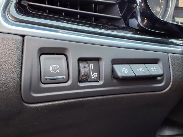 Used 2024 Cadillac XT6 Sport w/ Technology Package image 15