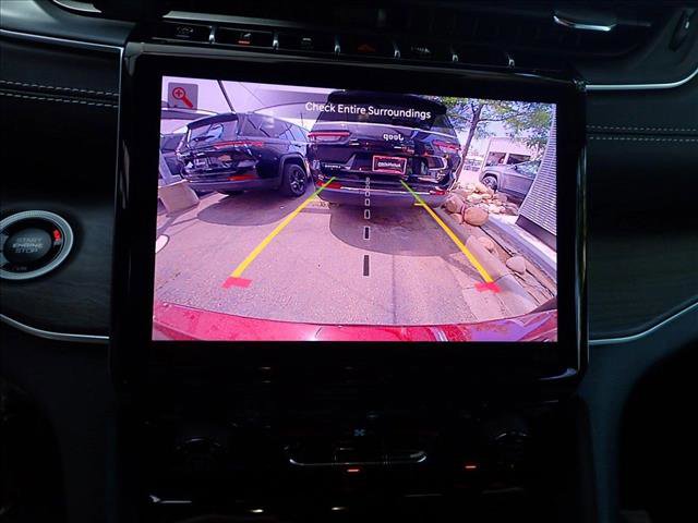 New 2025 Jeep Grand Cherokee L Limited w/ Black Appearance Package image 19