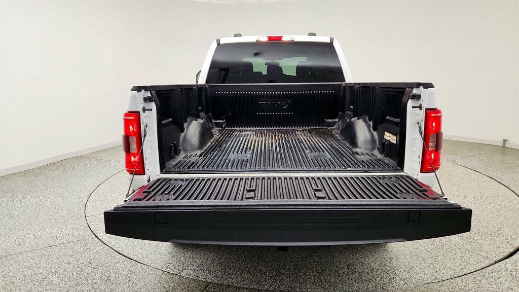 Used 2022 Ford F150 XLT w/ XTR Package AWD/4WD image 20