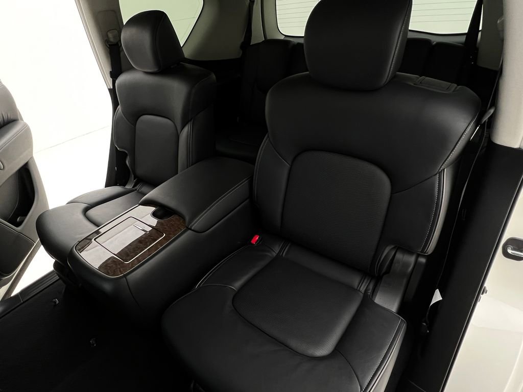 Used 2016 INFINITI QX80 Luxe w/ 22" Wheel Package image 15