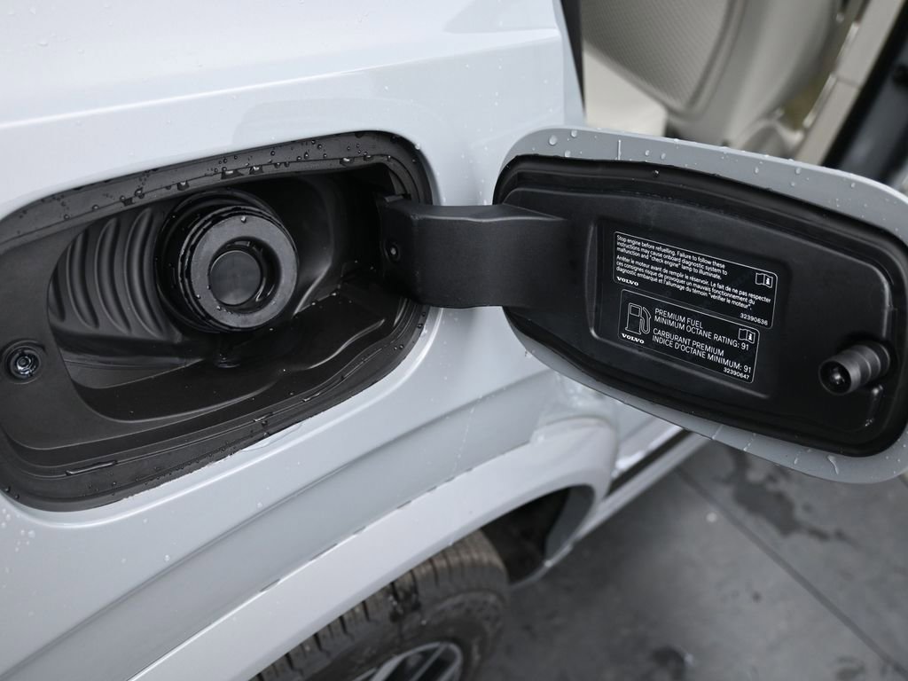 New 2026 Volvo XC90 B6 Ultra w/ Lounge Package image 18