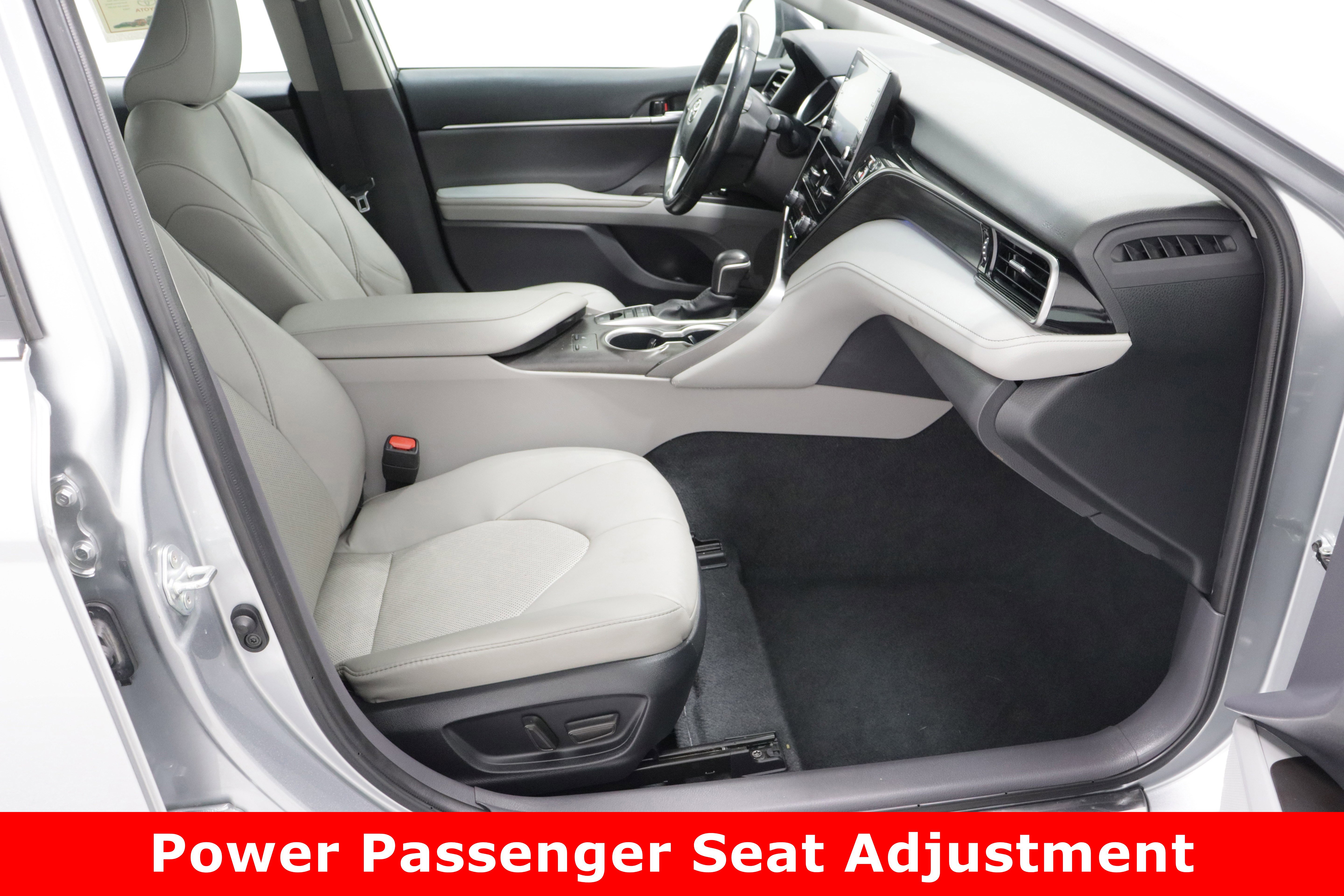 Used 2024 Toyota Camry XLE image 38