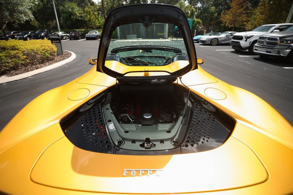 Certified 2024 Ferrari SF90 Spider AWD/4WD image 18