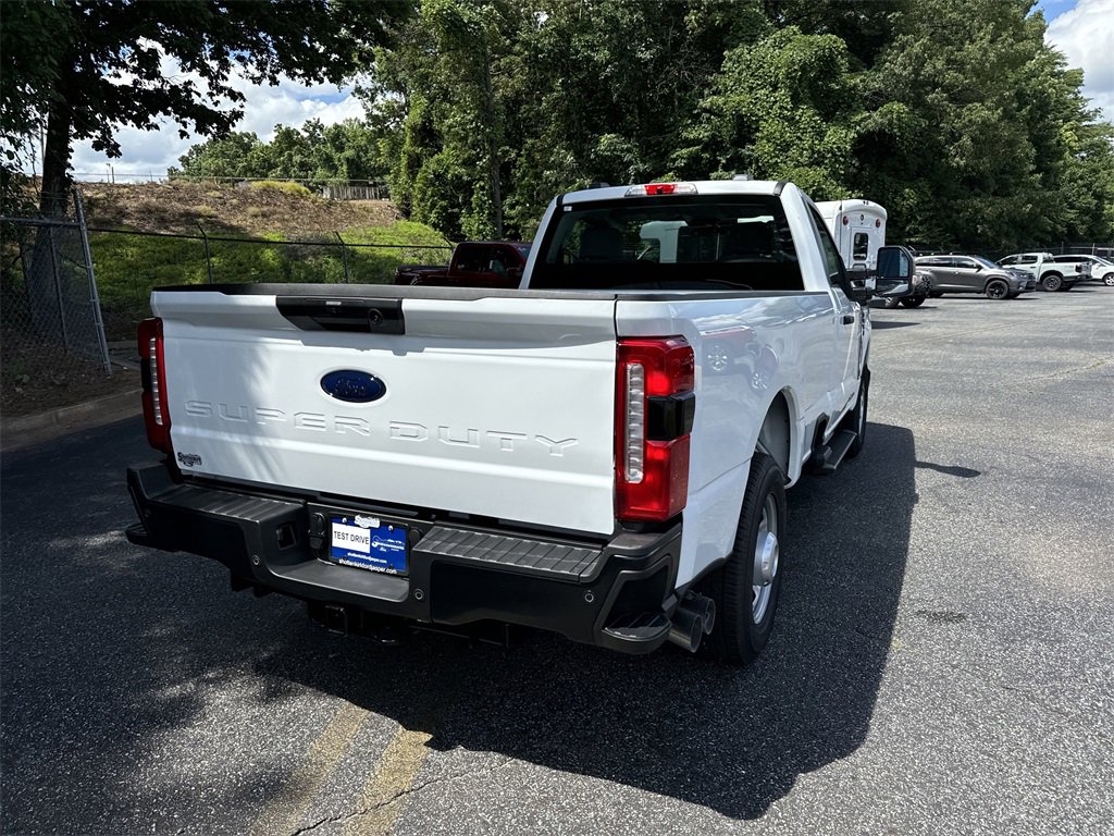 New 2025 Ford F350 XL w/ 360-Degree Camera Package image 7