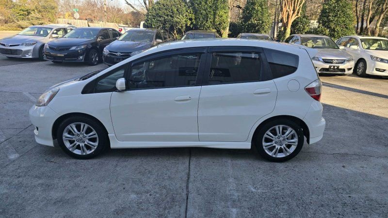 Used 2009 Honda Fit Sport image 2