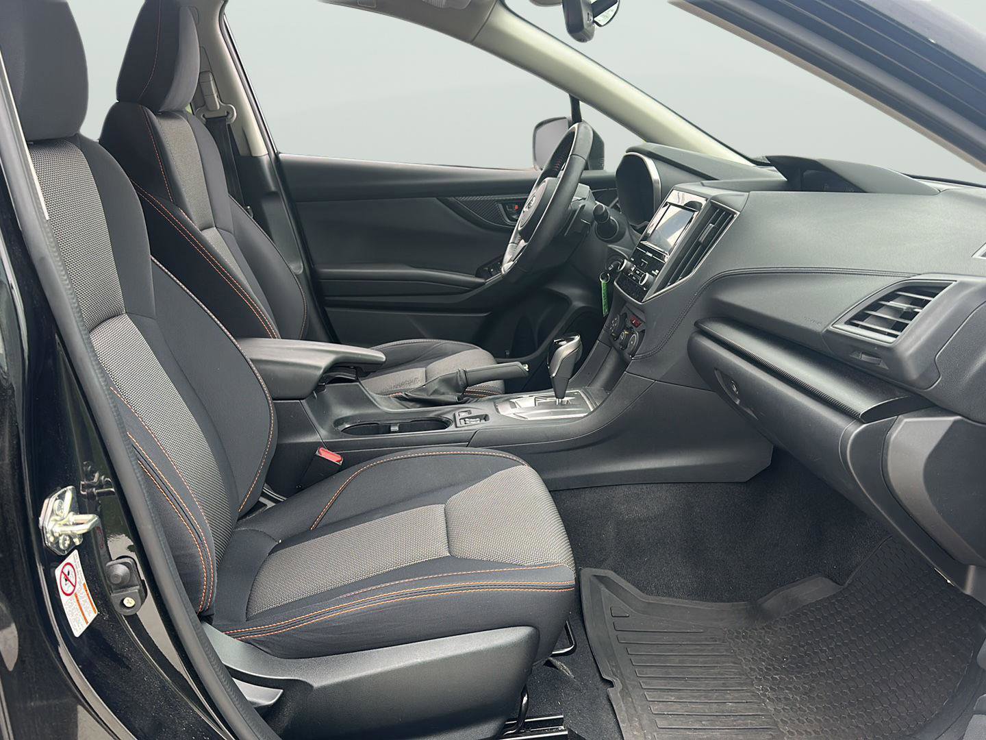 Used 2018 Subaru Crosstrek 2.0i Premium w/ Eyesight System image 19