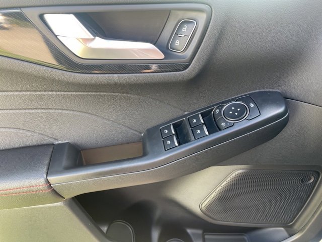 New 2026 Ford Escape ST-Line image 18