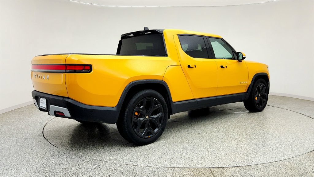 Used 2022 Rivian R1T Adventure AWD/4WD image 5