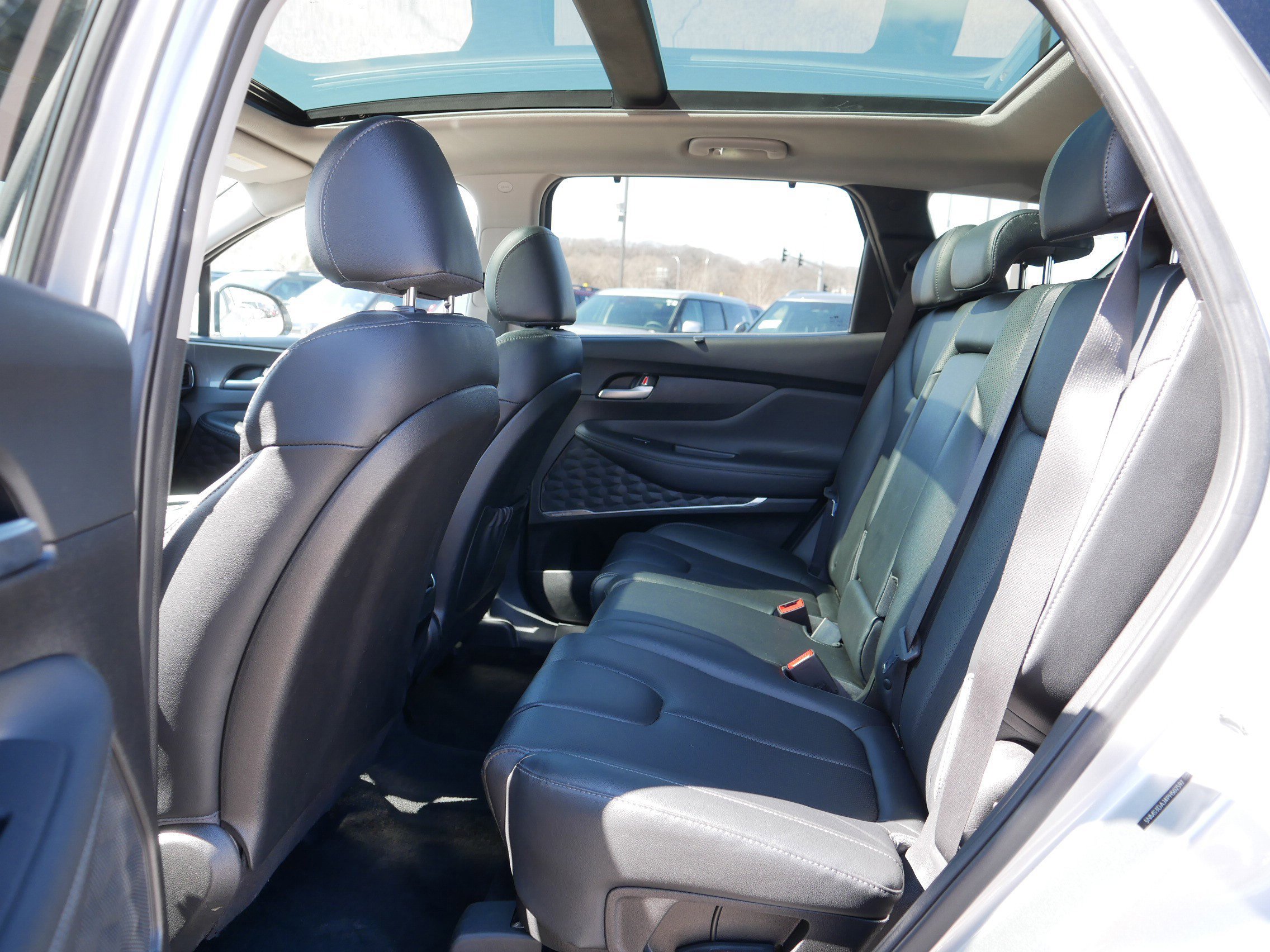 Used 2023 Hyundai Santa Fe SEL w/ Premium Package AWD/4WD image 16