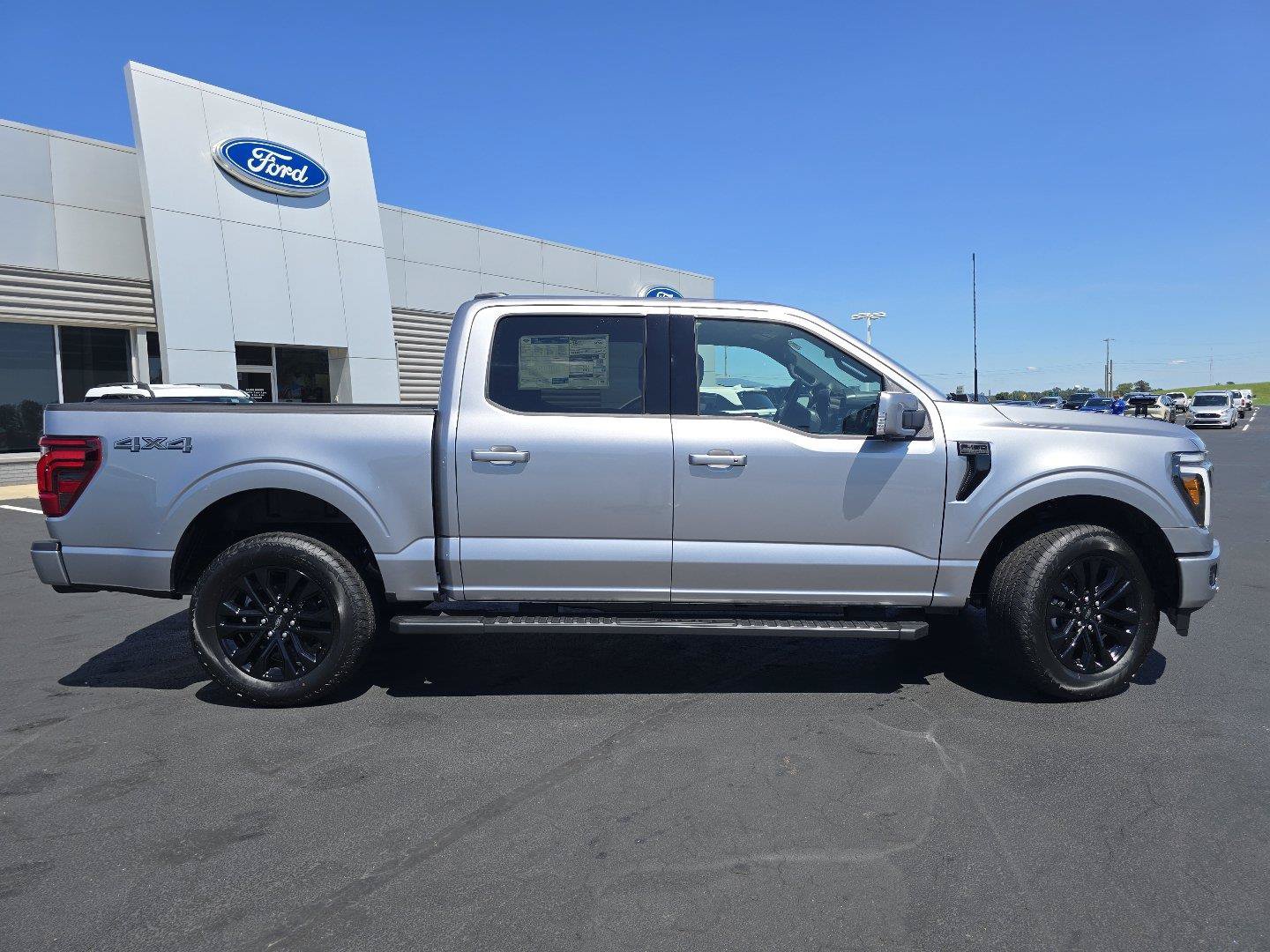 New 2026 Ford F150 Lariat w/ Equipment Group 501A Mid AWD/4WD image 24