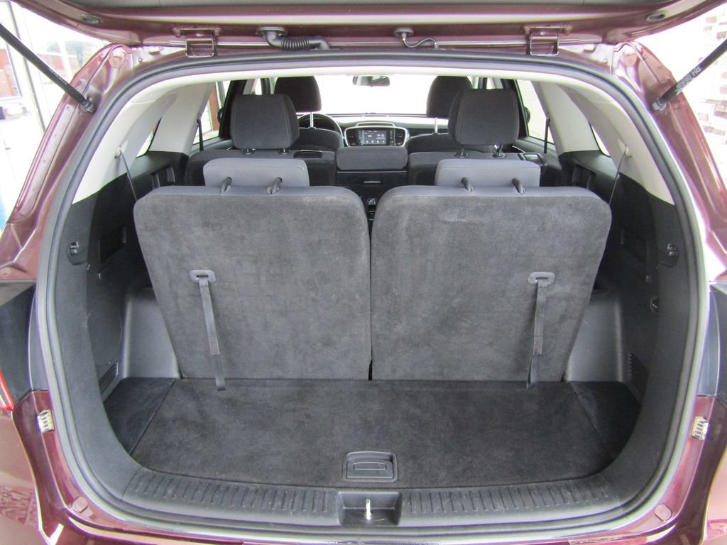 Used 2020 Kia Sorento FWD V6 image 27