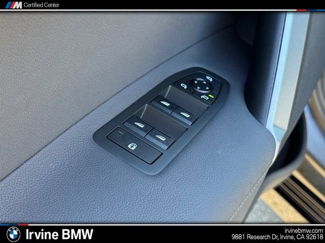 Used 2026 BMW iX xDrive45 w/ M Sport Package image 18