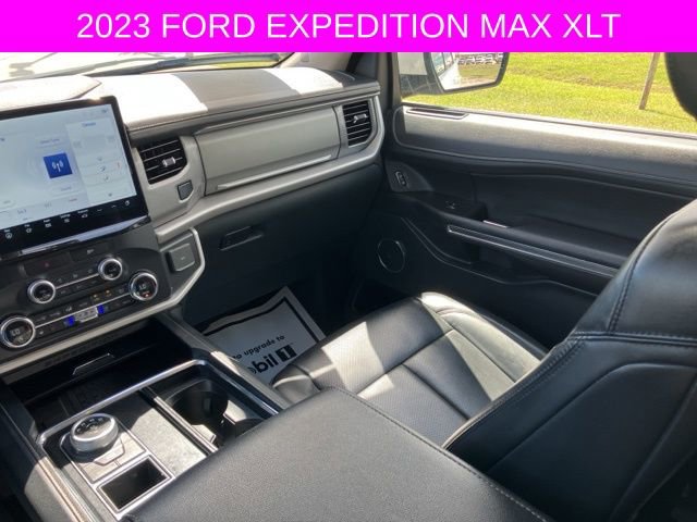 Used 2022 Ford Expedition Max XLT image 24