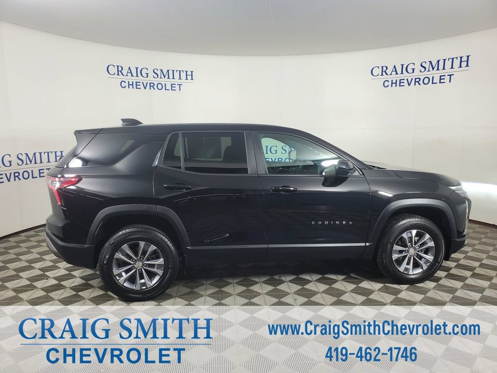 Used 2025 Chevrolet Equinox LT FWD image 6