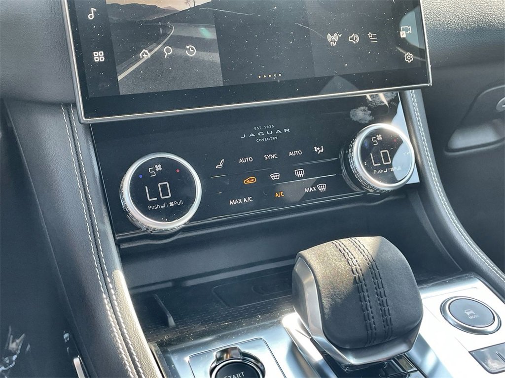 Used 2025 Jaguar F-PACE R-Dynamic S image 26