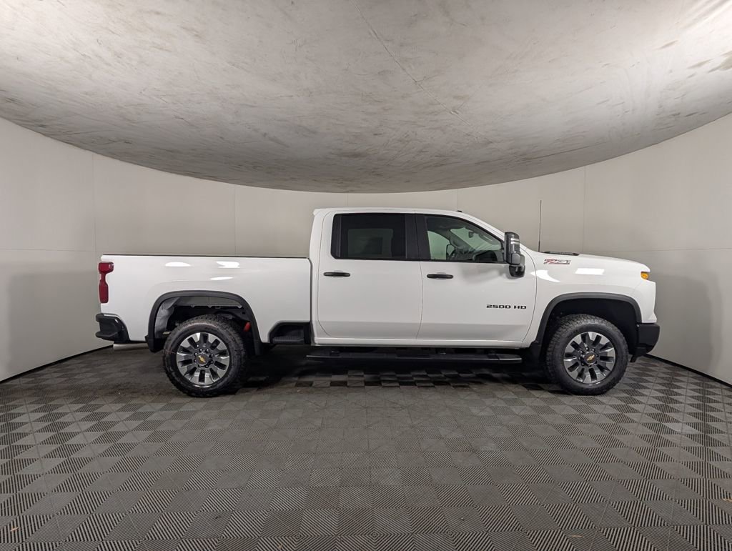 New 2026 Chevrolet Silverado 2500 Custom w/ Custom Value Package image 6