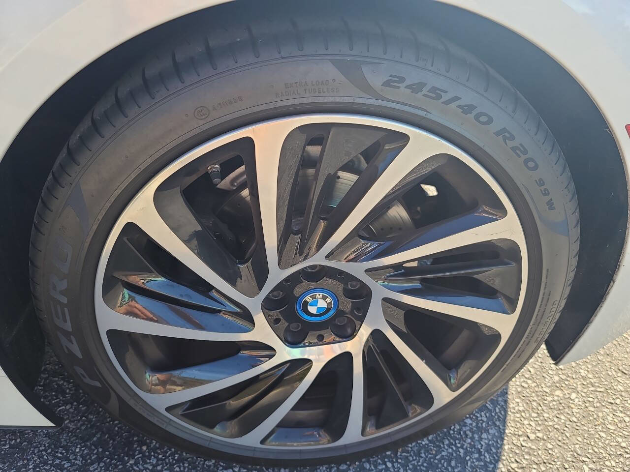 Used 2016 BMW i8 image 36