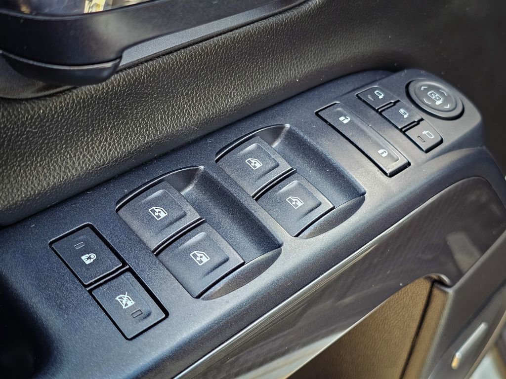 Used 2017 GMC Sierra 1500 SLT image 12