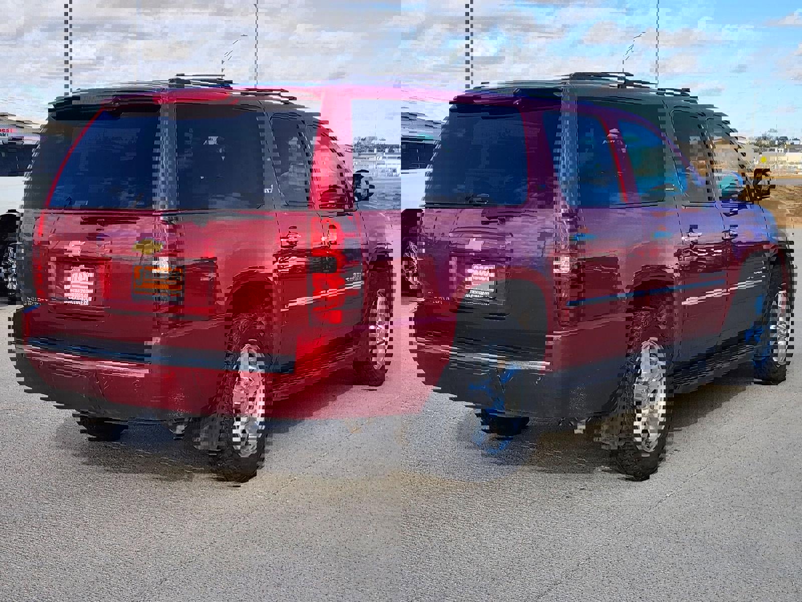 Used 2014 Chevrolet Suburban LTZ image 6