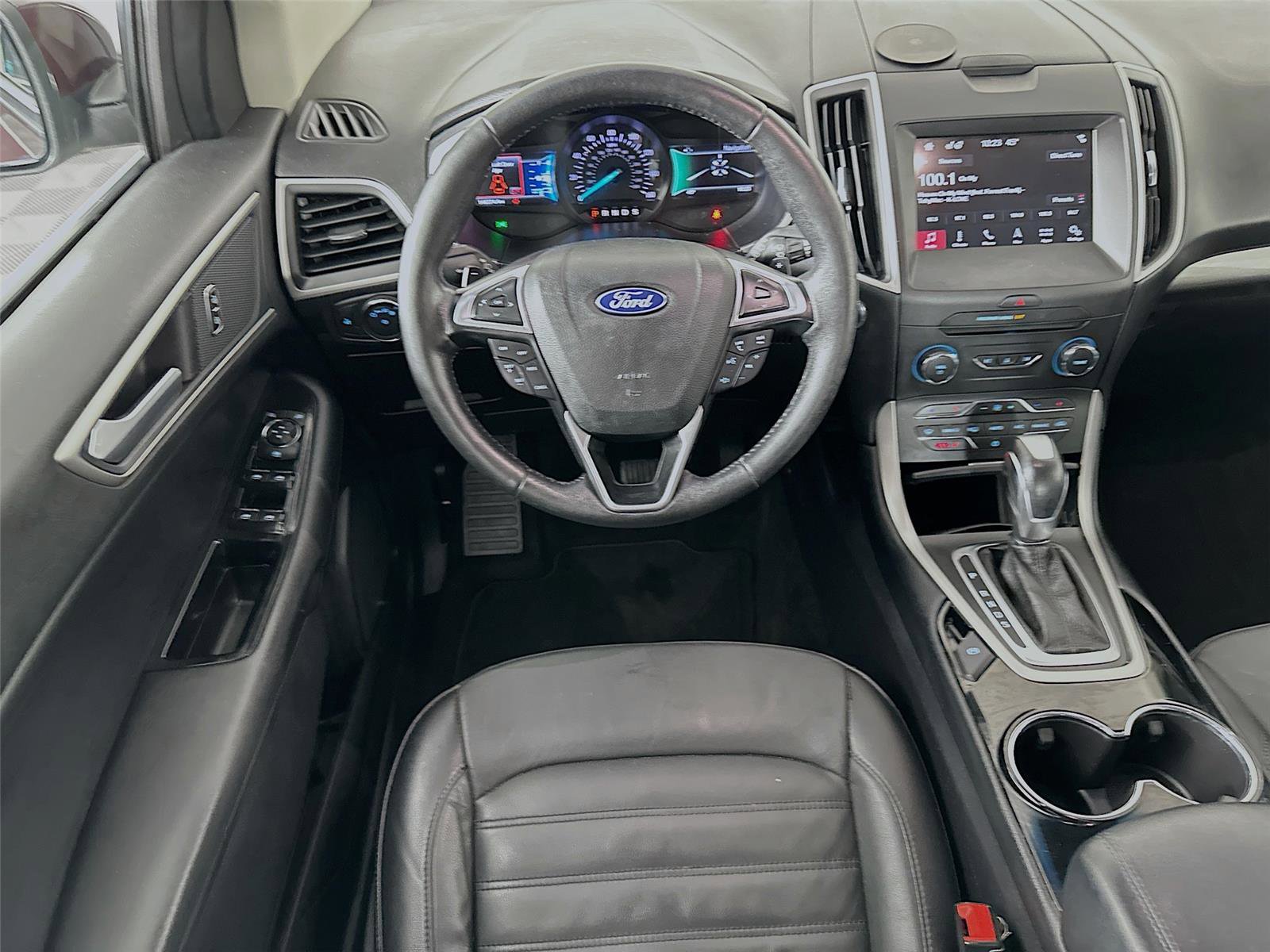 Used 2018 Ford Edge SEL w/ Equipment Group 201A image 22