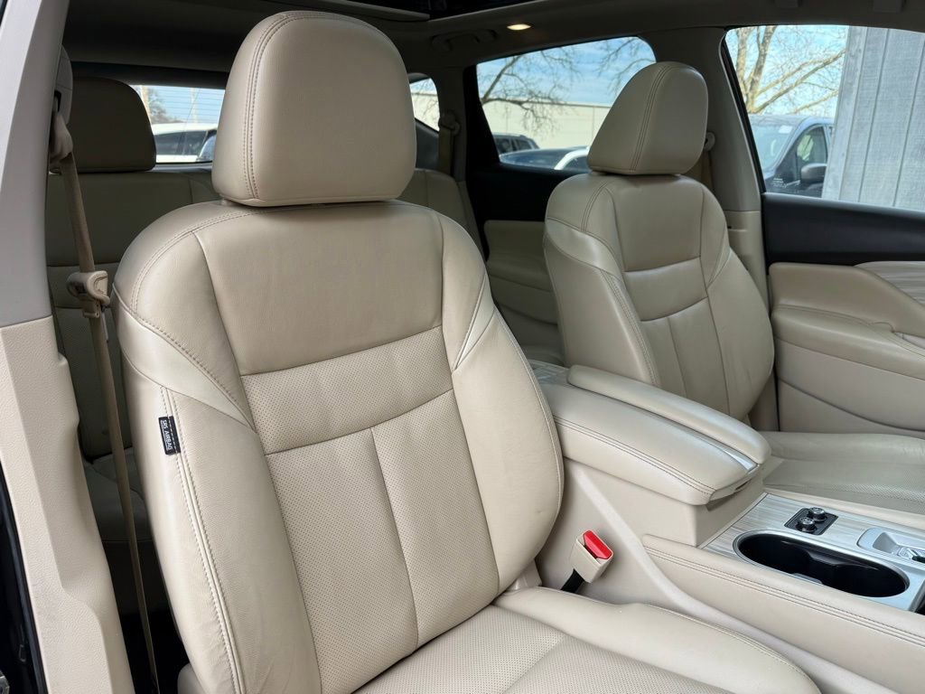 Used 2018 Nissan Murano Platinum FWD image 20