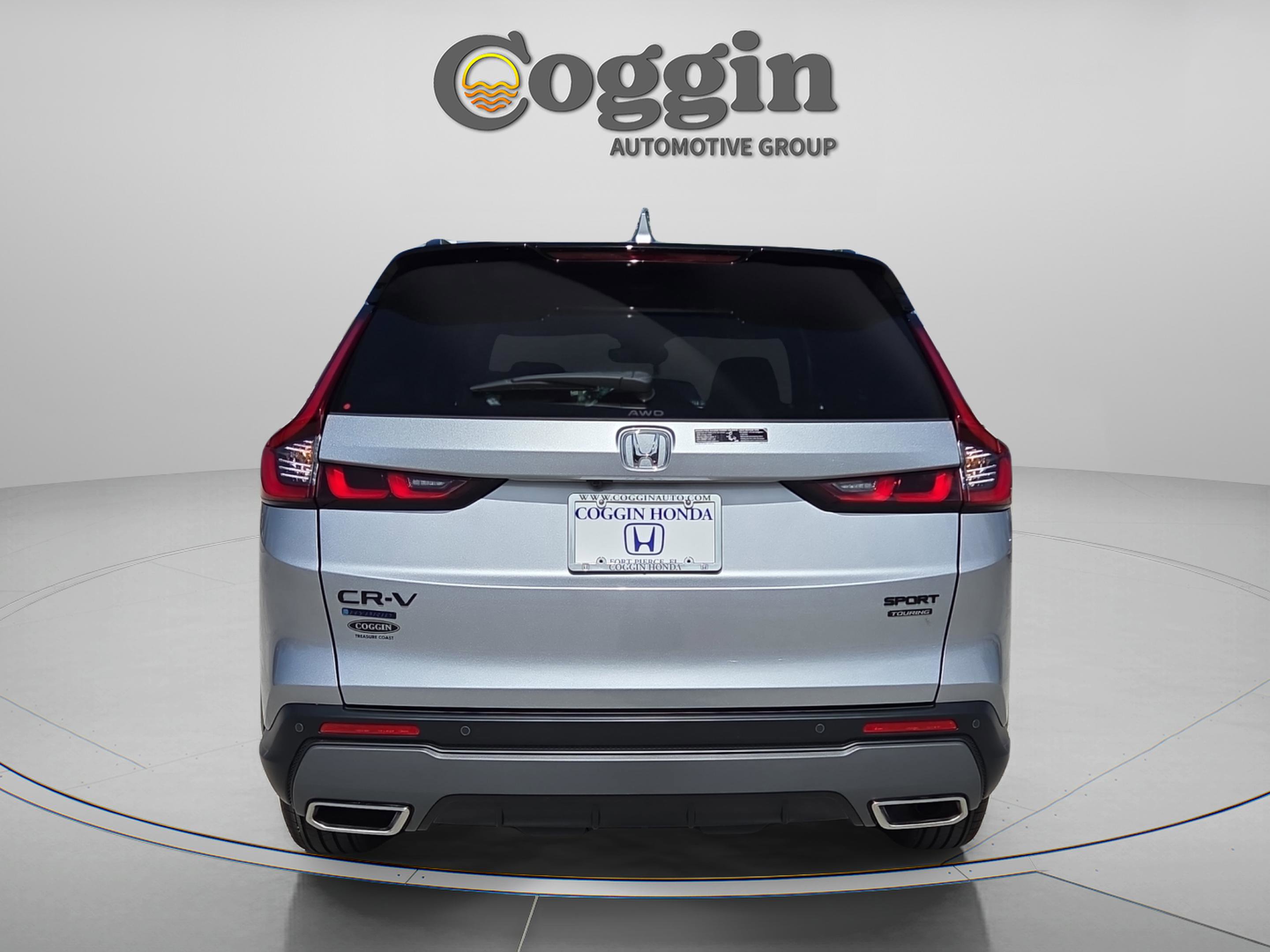Used 2026 Honda CR-V Sport Touring image 4