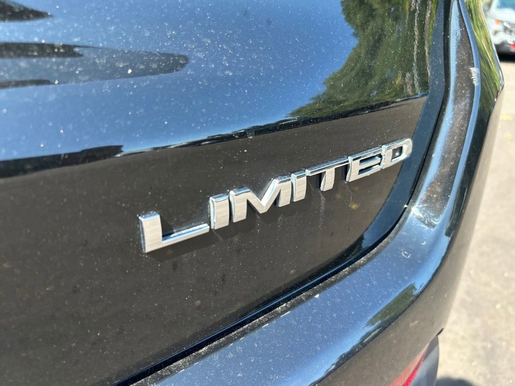 Used 2022 Jeep Compass Limited image 32