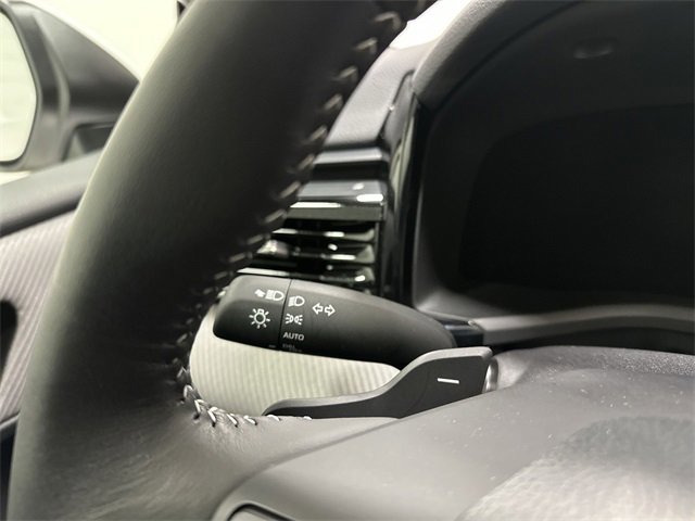 Used 2025 Toyota Camry SE image 19