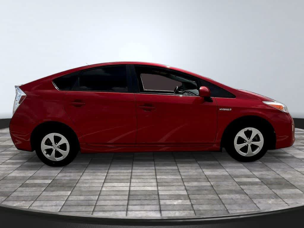 Used 2015 Toyota Prius Two FWD image 5