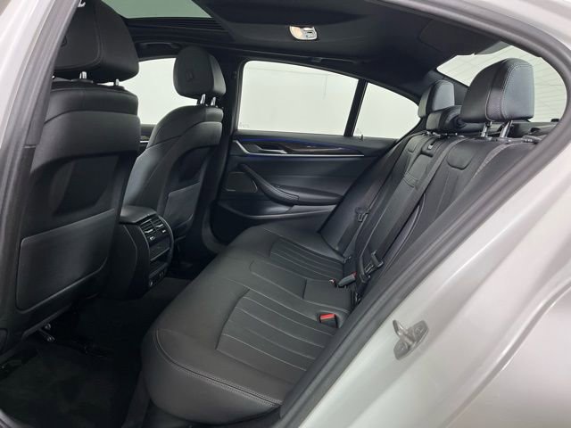 Used 2022 BMW 530i xDrive w/ Premium Package image 20