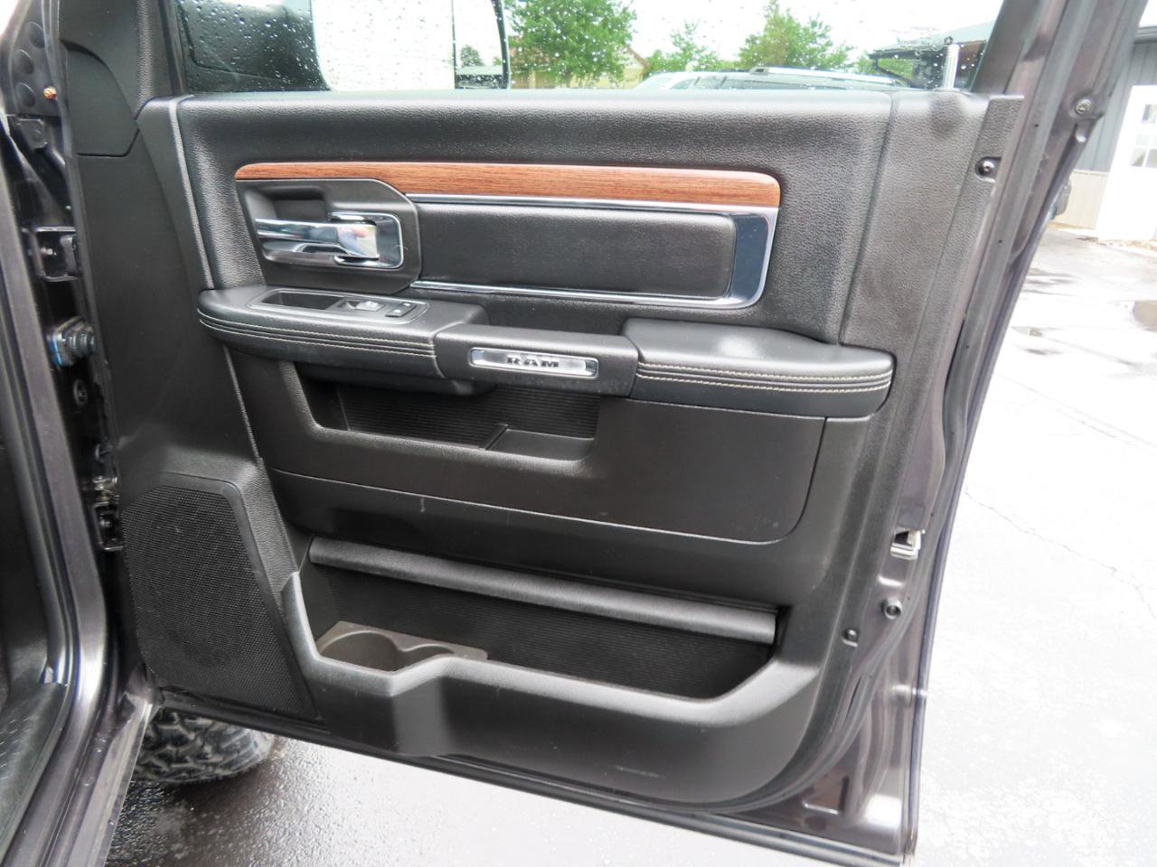 Used 2018 RAM 3500 Laramie AWD/4WD image 52